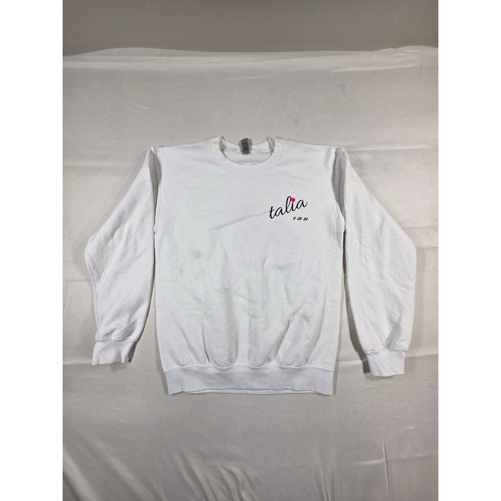 Gildan Talia XOXO Heart White Crewneck Sweatshirt Small Valentine Personalized
